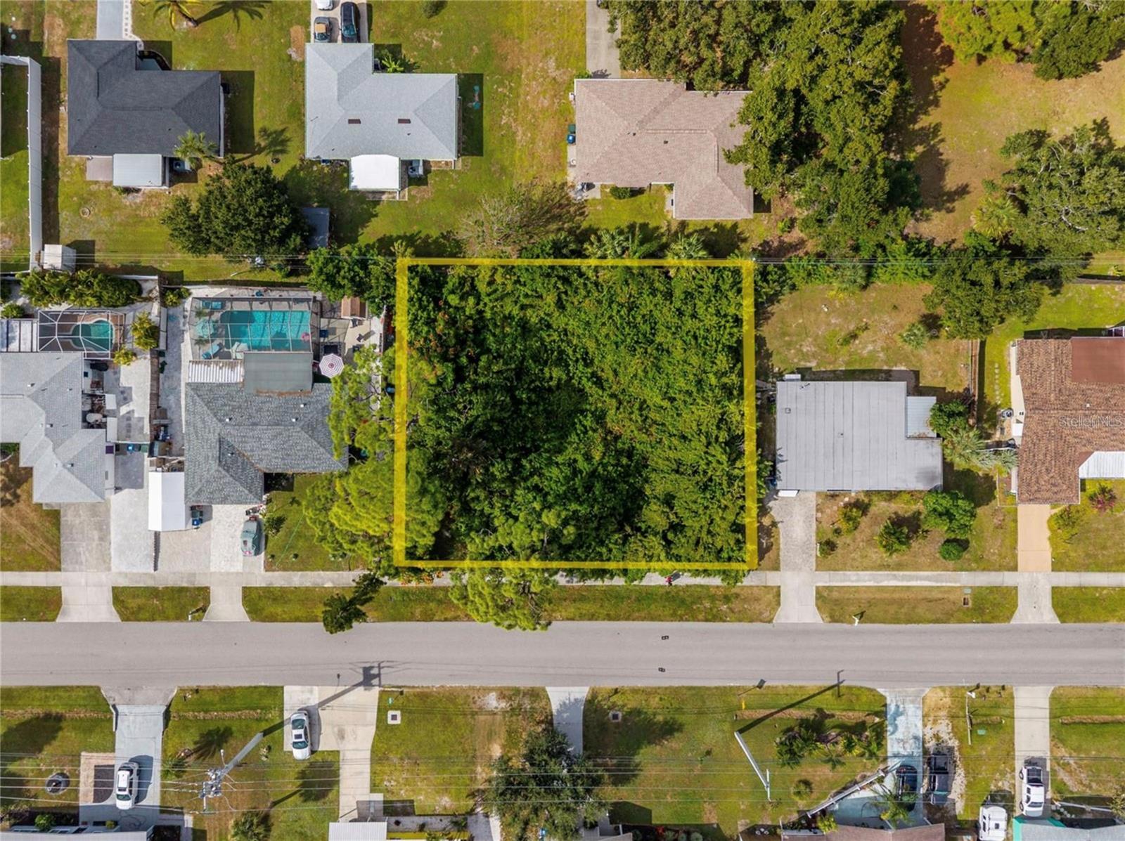 31 W SEMINOLE DRIVE