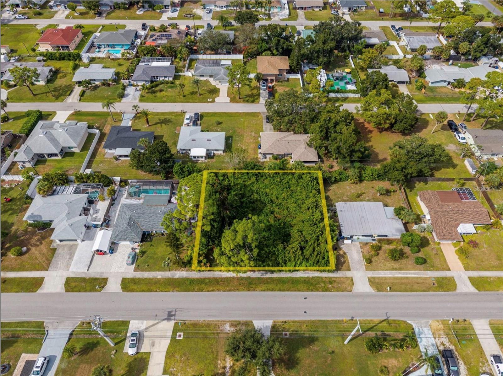 SOUTH VENICE - Land