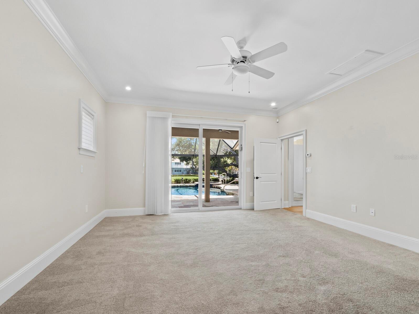 SIESTA ISLES - Residential