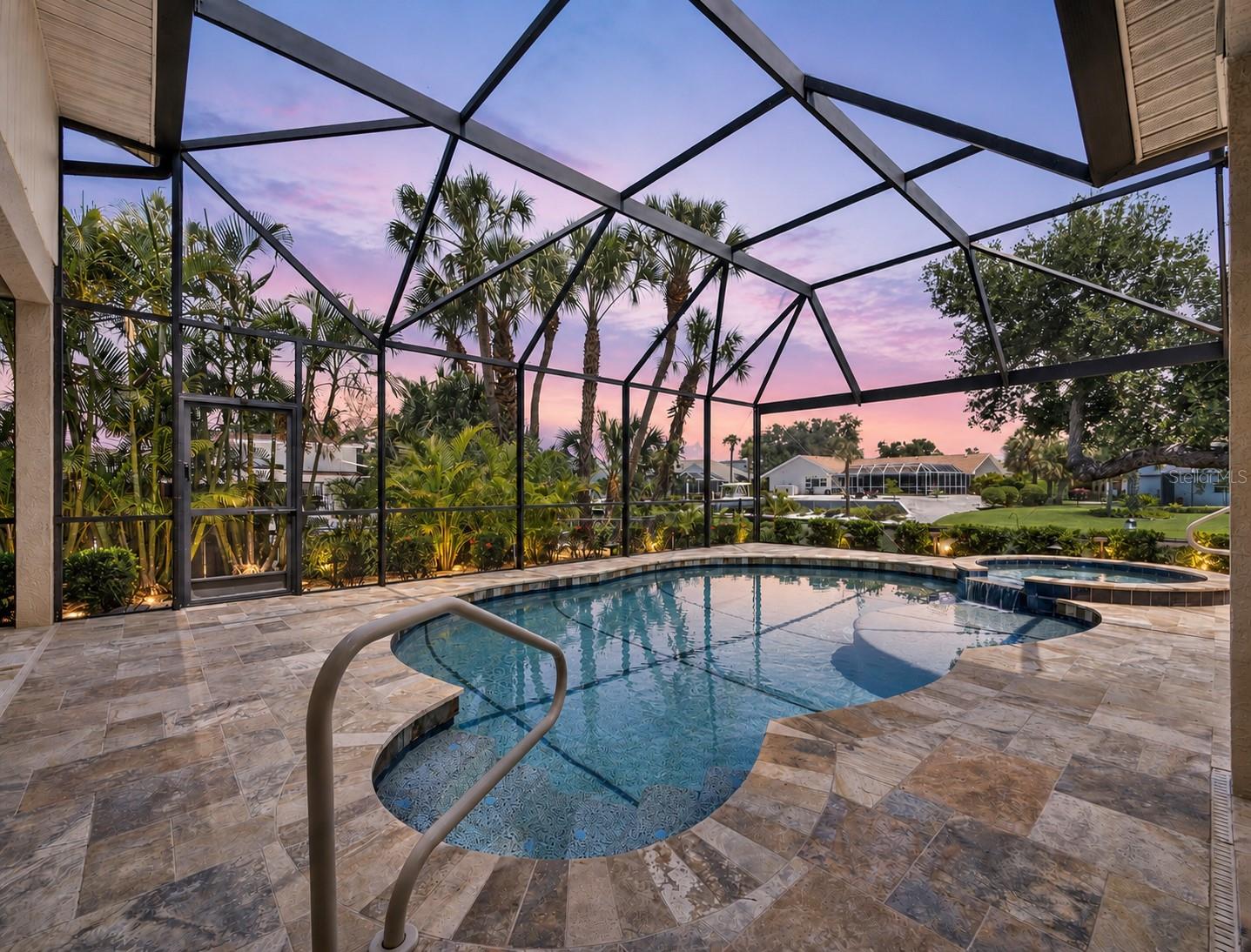SIESTA ISLES - Residential