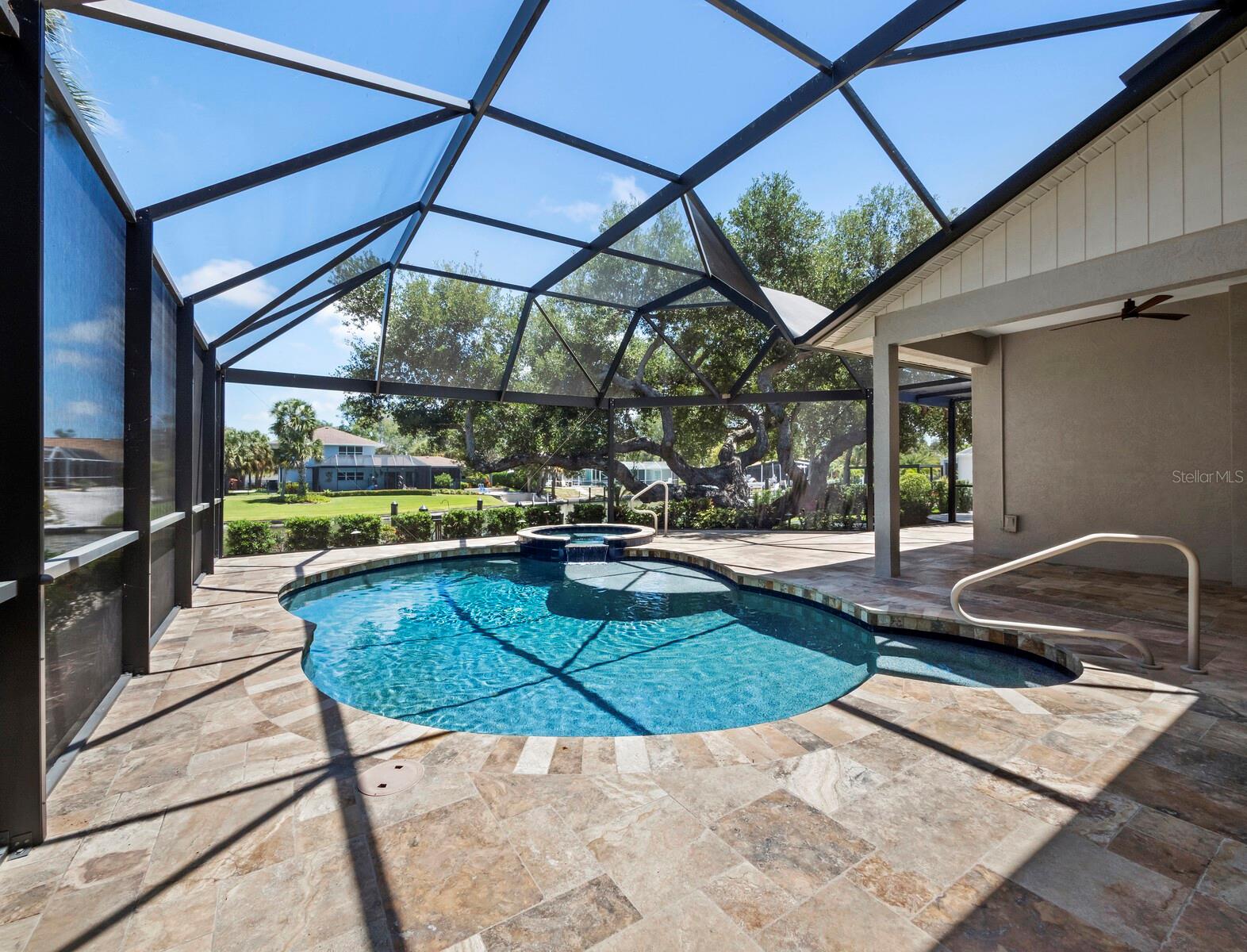 SIESTA ISLES - Residential