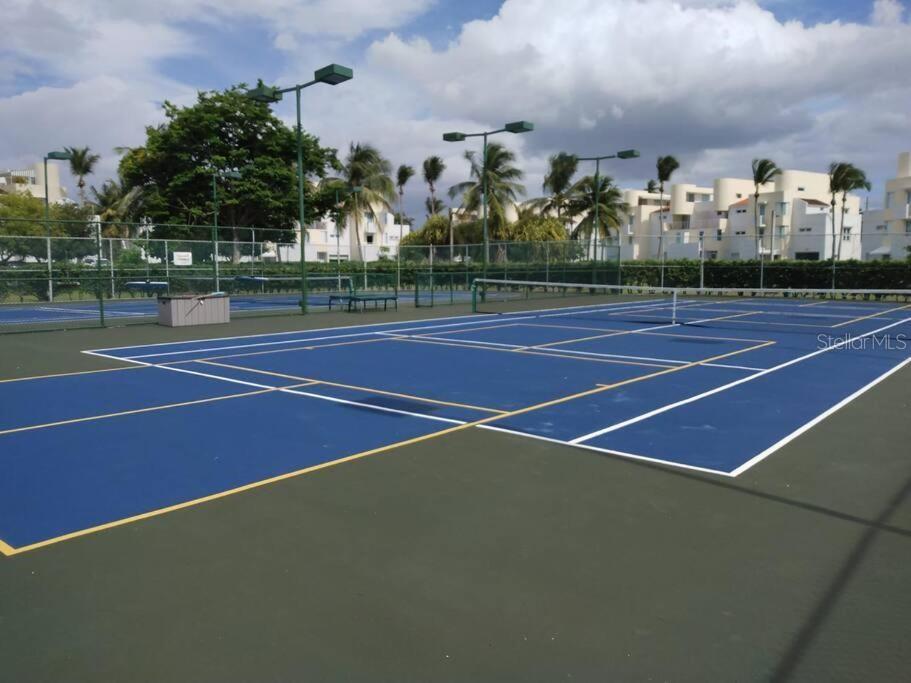 VILLAS PLAYA ESTE - Residential