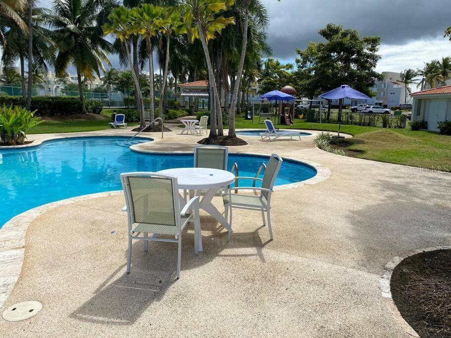 VILLAS PLAYA ESTE - Residential