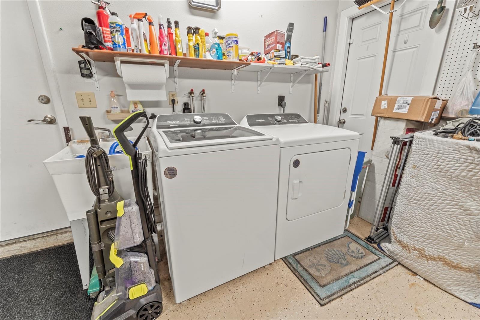 MAINLANDS OF TAMARAC BY THE GULF UNIT 6 CONDO - Residential