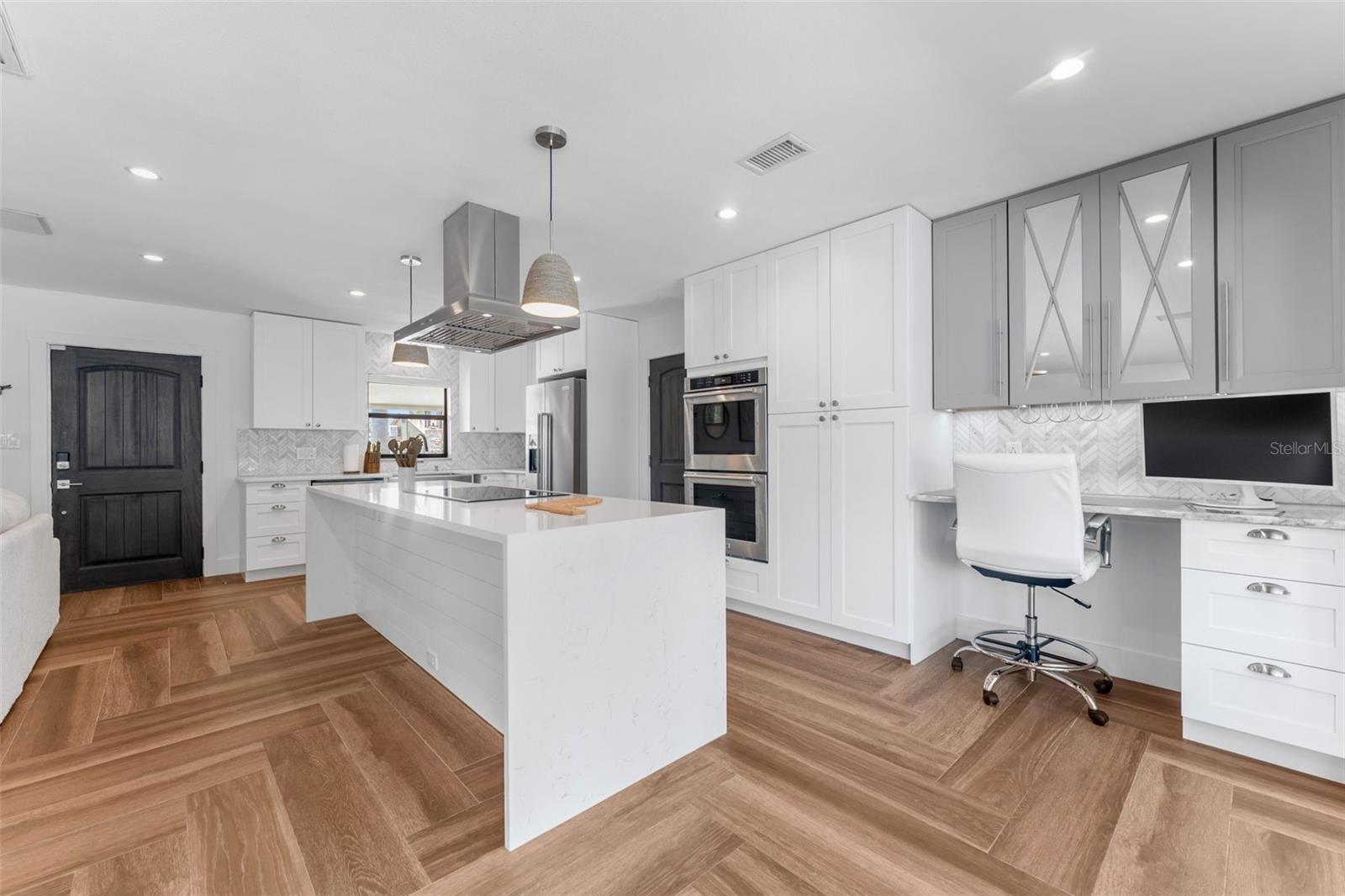 BAY CREST PARK UNIT 08 - Residential