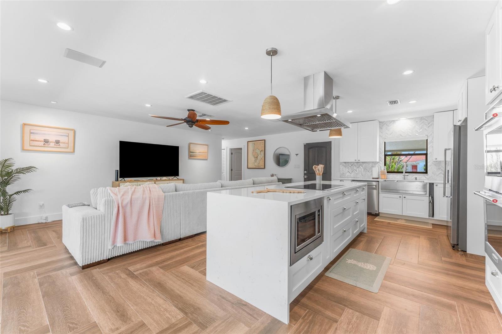 BAY CREST PARK UNIT 08 - Residential