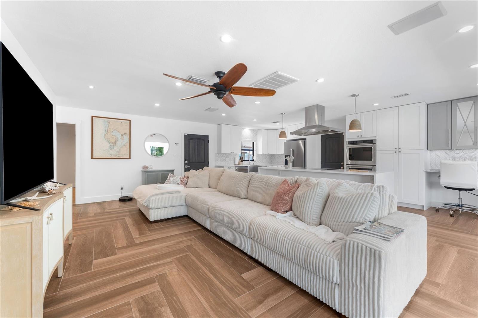 BAY CREST PARK UNIT 08 - Residential
