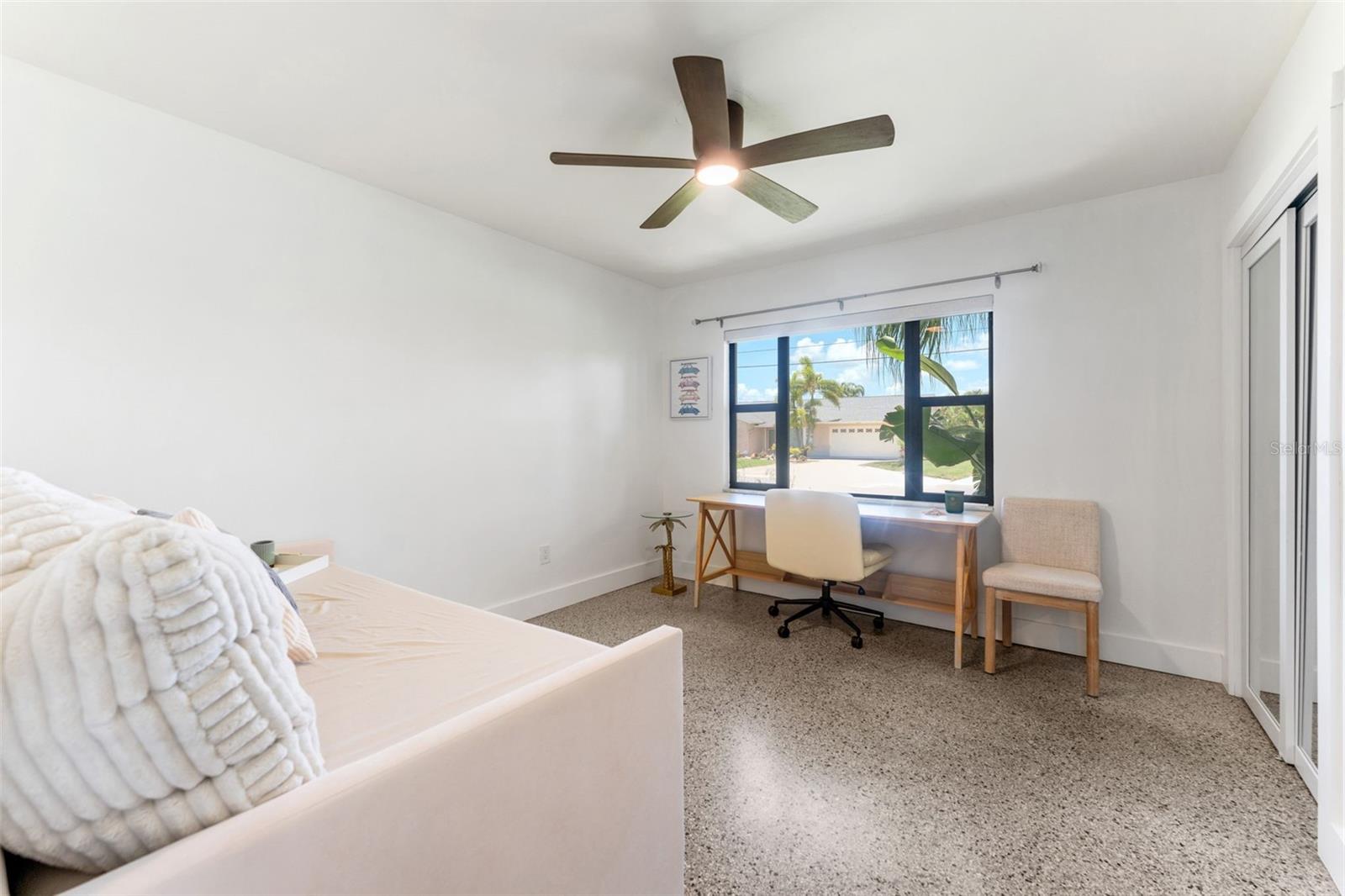 BAY CREST PARK UNIT 08 - Residential