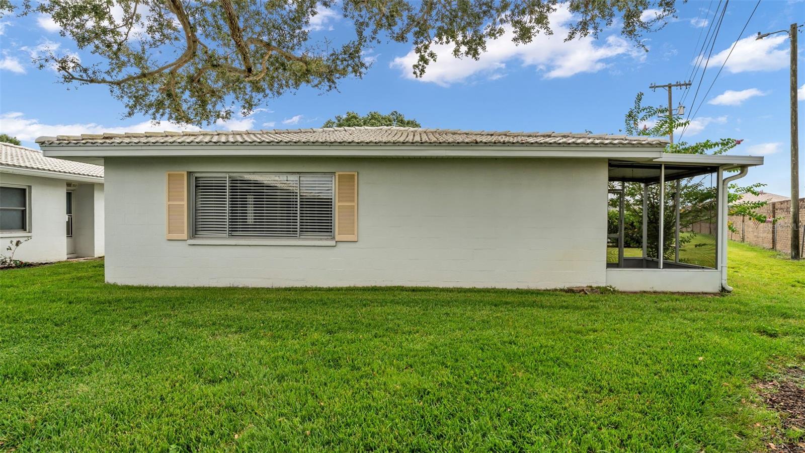 IMPERIAL SOUTHGATE VILLAS SEC 02 - Residential