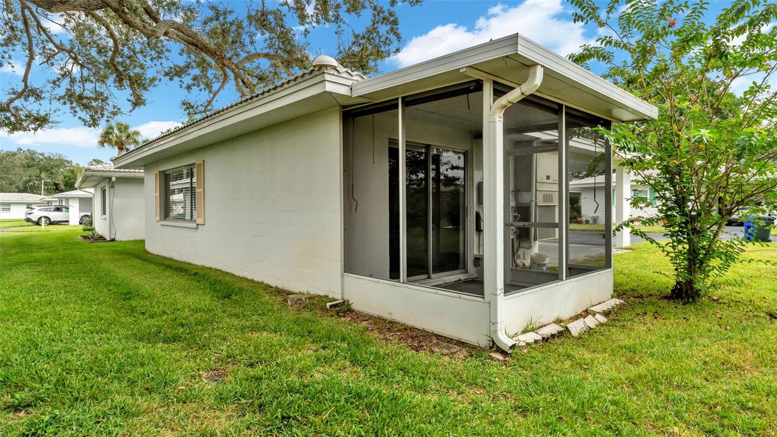IMPERIAL SOUTHGATE VILLAS SEC 02 - Residential