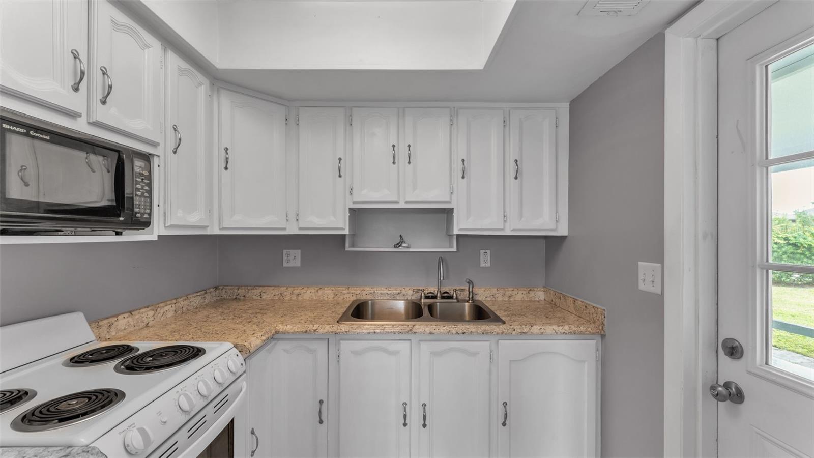IMPERIAL SOUTHGATE VILLAS SEC 02 - Residential