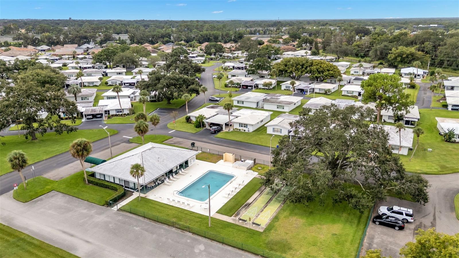 IMPERIAL SOUTHGATE VILLAS SEC 02 - Residential