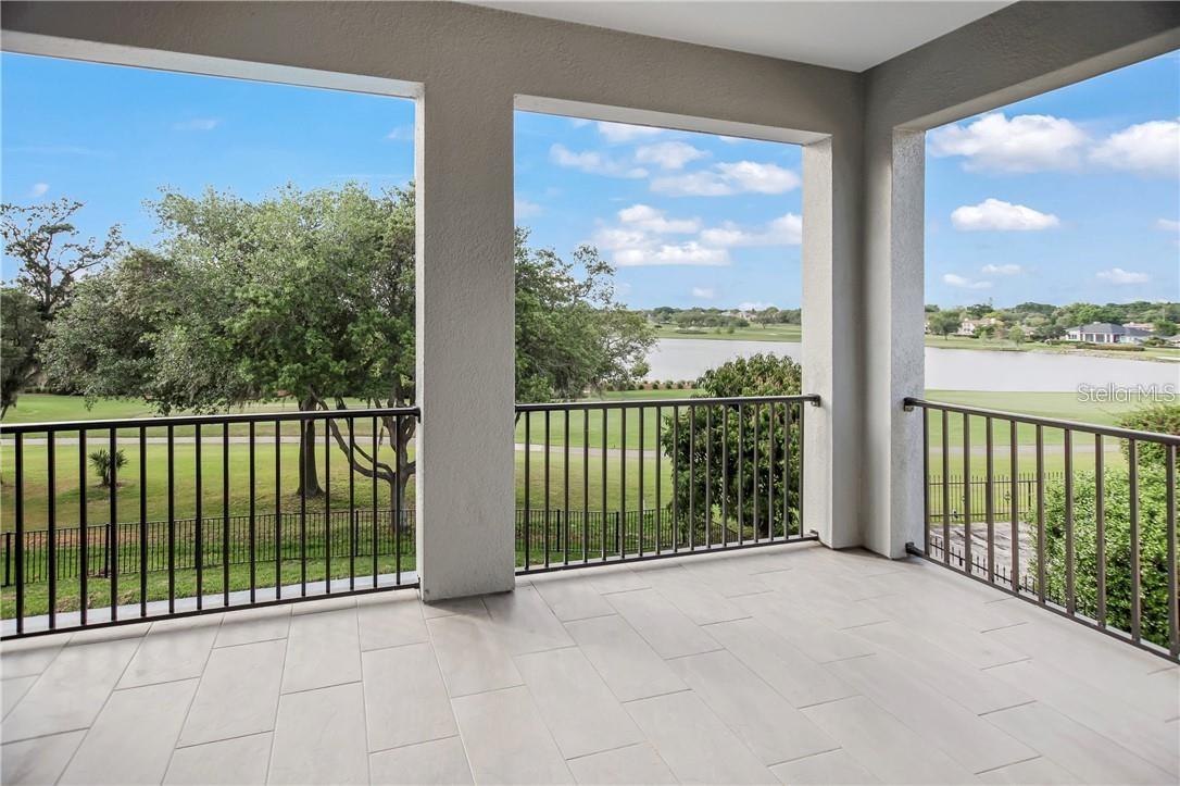 BAY HILL - Residential