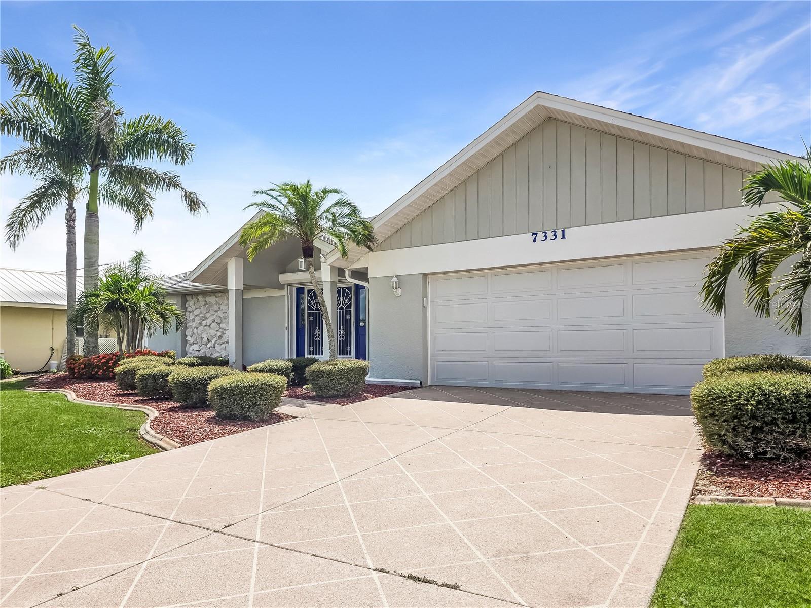 7331 S PLUM TREE