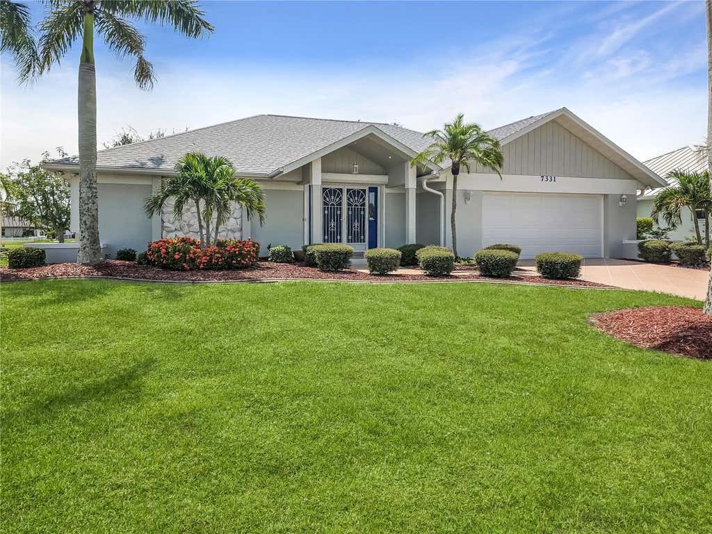 Photo of 7331 S Plum Tree, Punta Gorda, FL 33955 (MLS # C7530033)