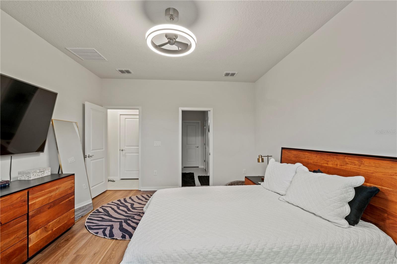 WILLOW RIDGE - Residential