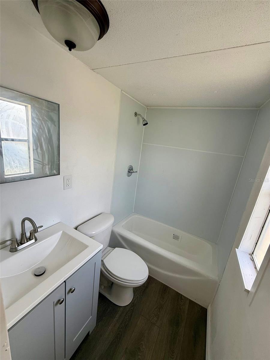 TOWN OF CRYSTAL SPRINGS - Residential