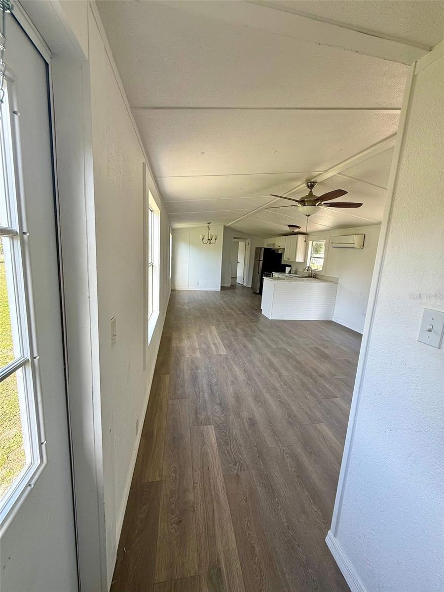 TOWN OF CRYSTAL SPRINGS - Residential