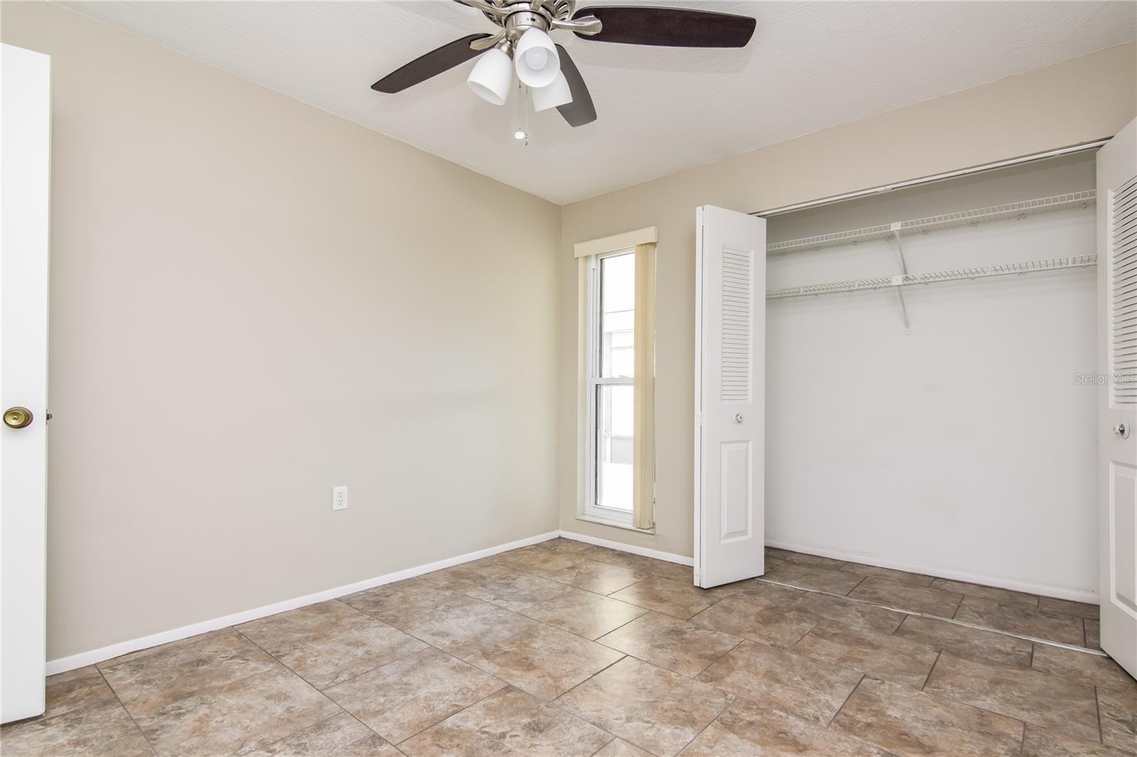 SEVEN SPGS HOMES - Residential Lease