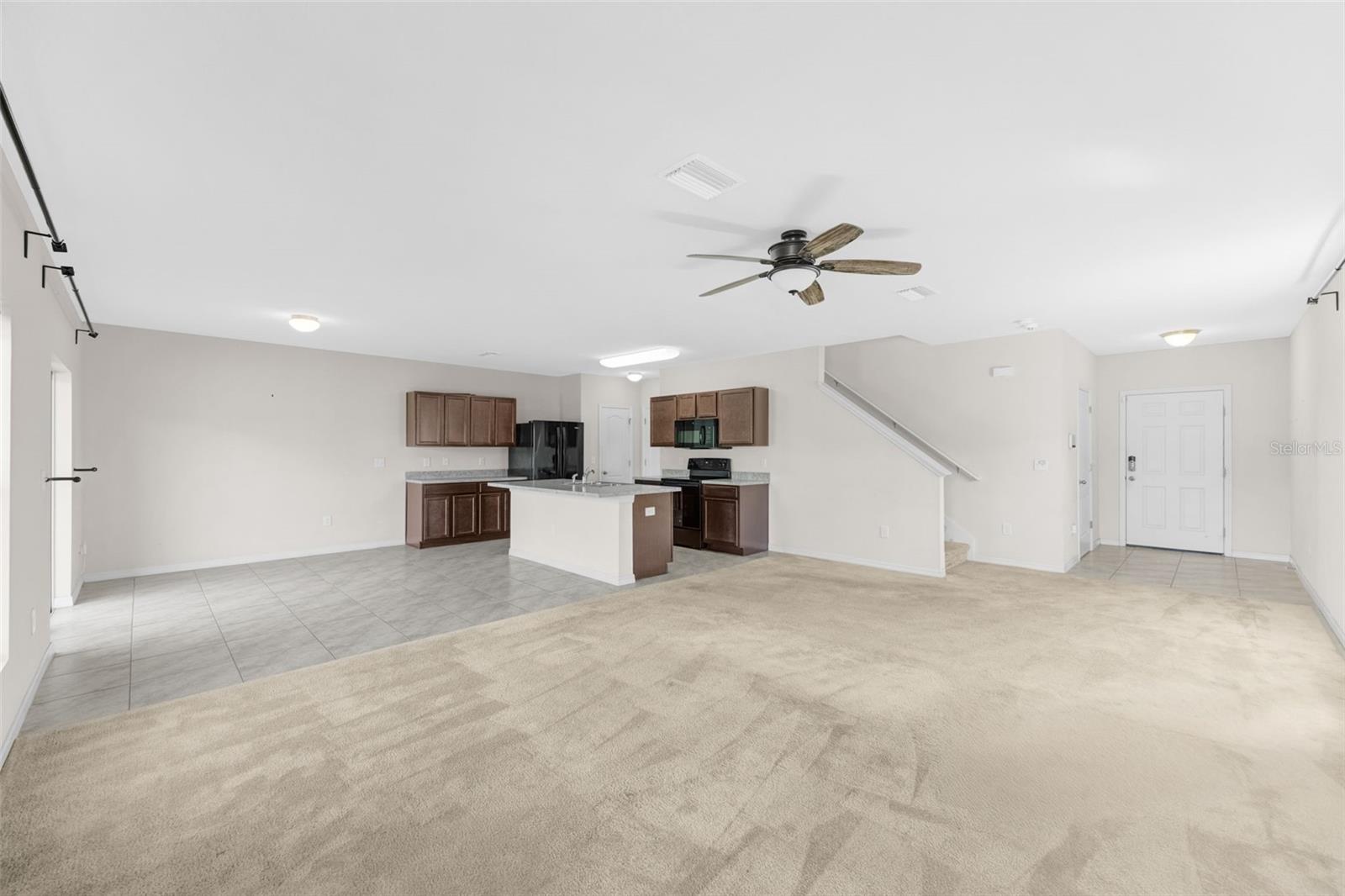 CARRIAGE PTE SOUTH PH 2C 2 - Residential