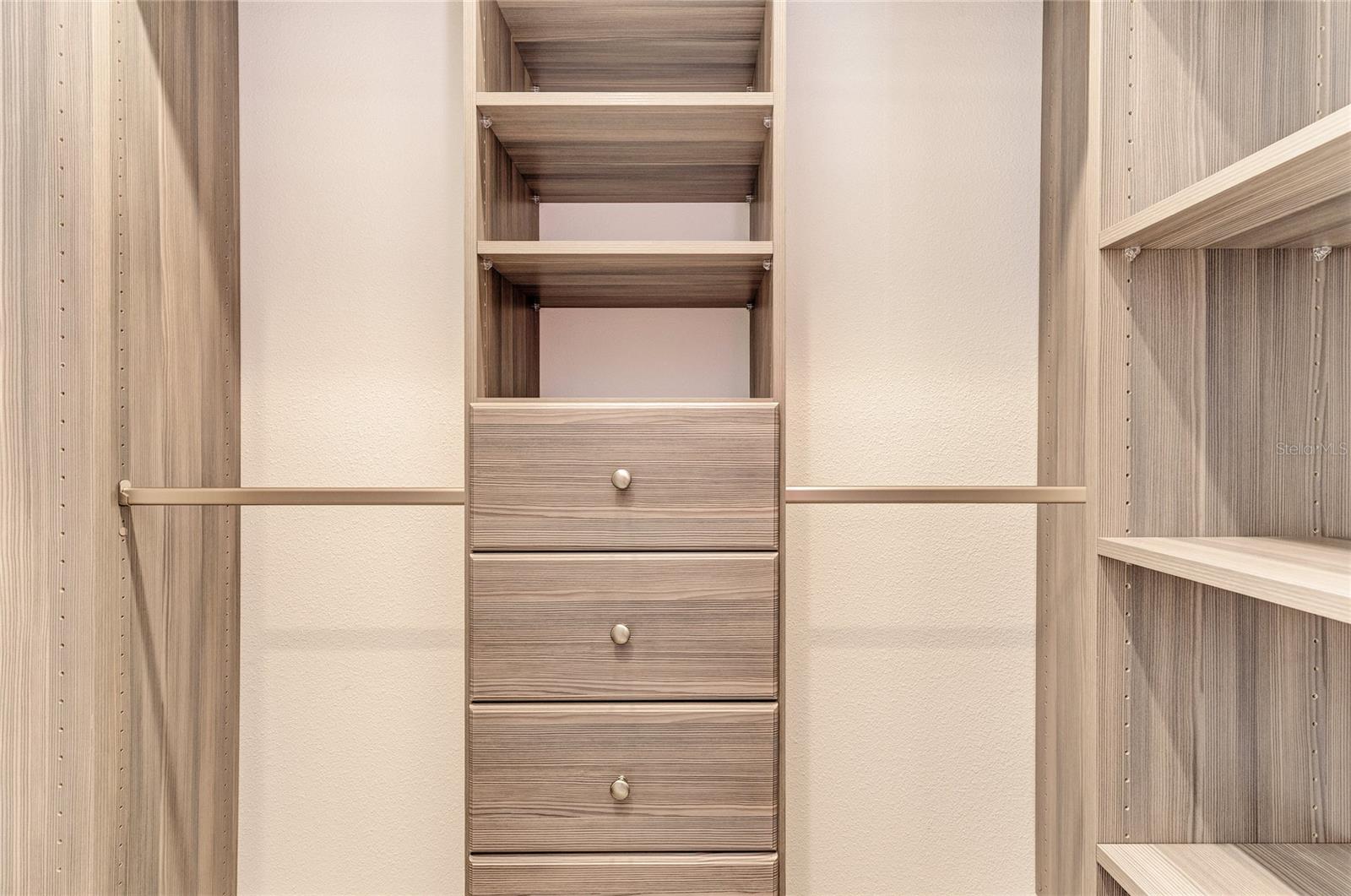 WATERCOLOR PLACE I - Residential