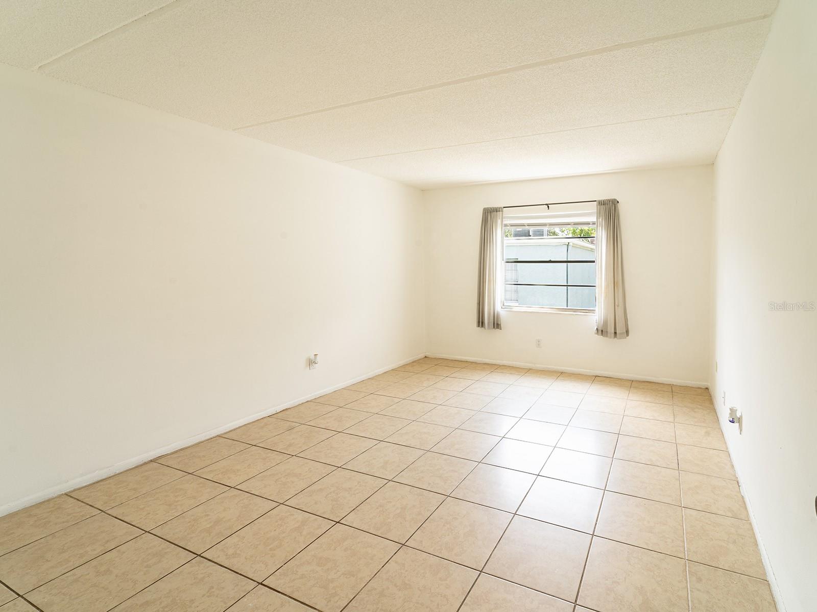 SOMERSET PARK A CONDO - Residential Lease