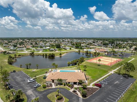 A home in PORT CHARLOTTE