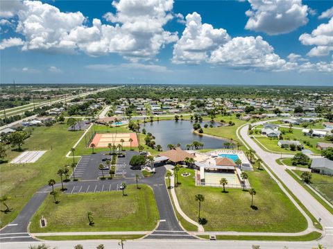 A home in PORT CHARLOTTE