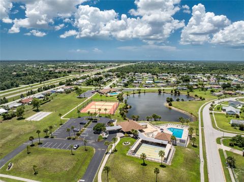 A home in PORT CHARLOTTE