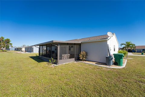 A home in PORT CHARLOTTE