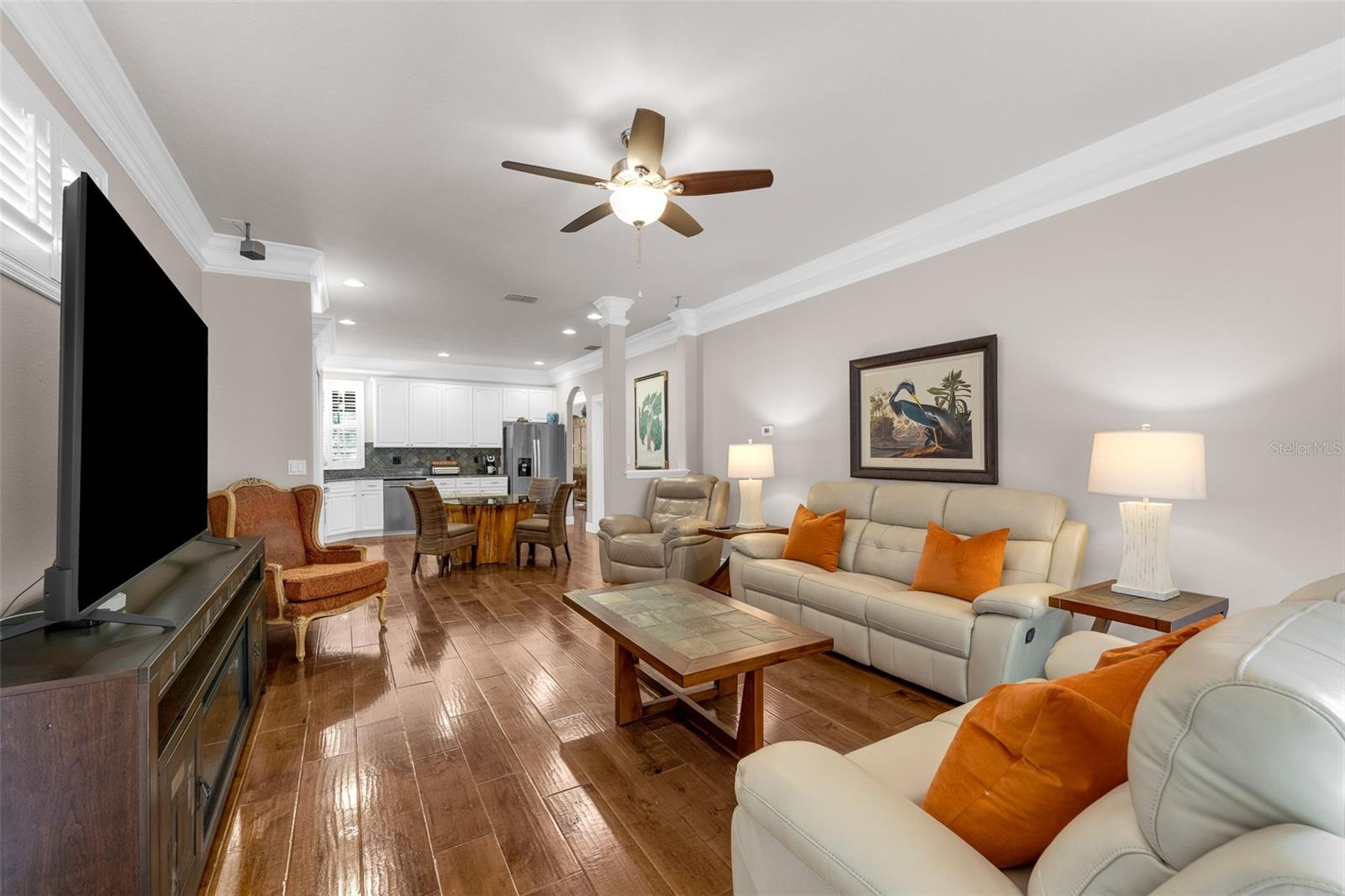 WINTER OAKS - Residential