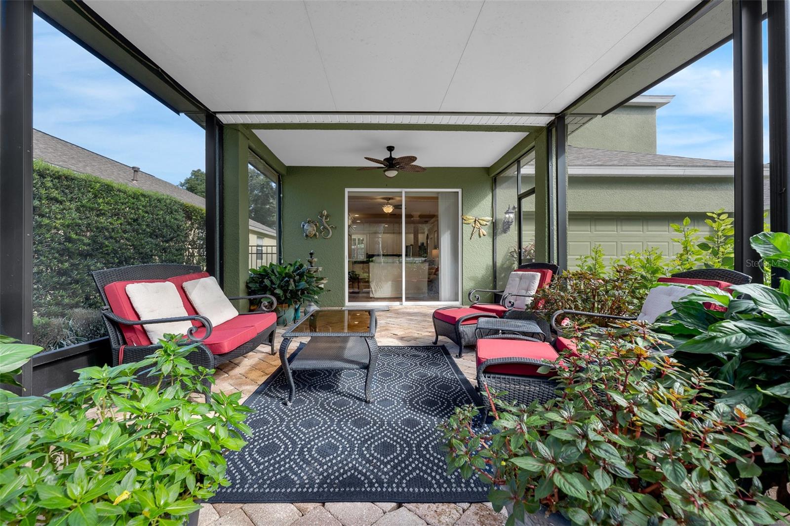 WINTER OAKS - Residential