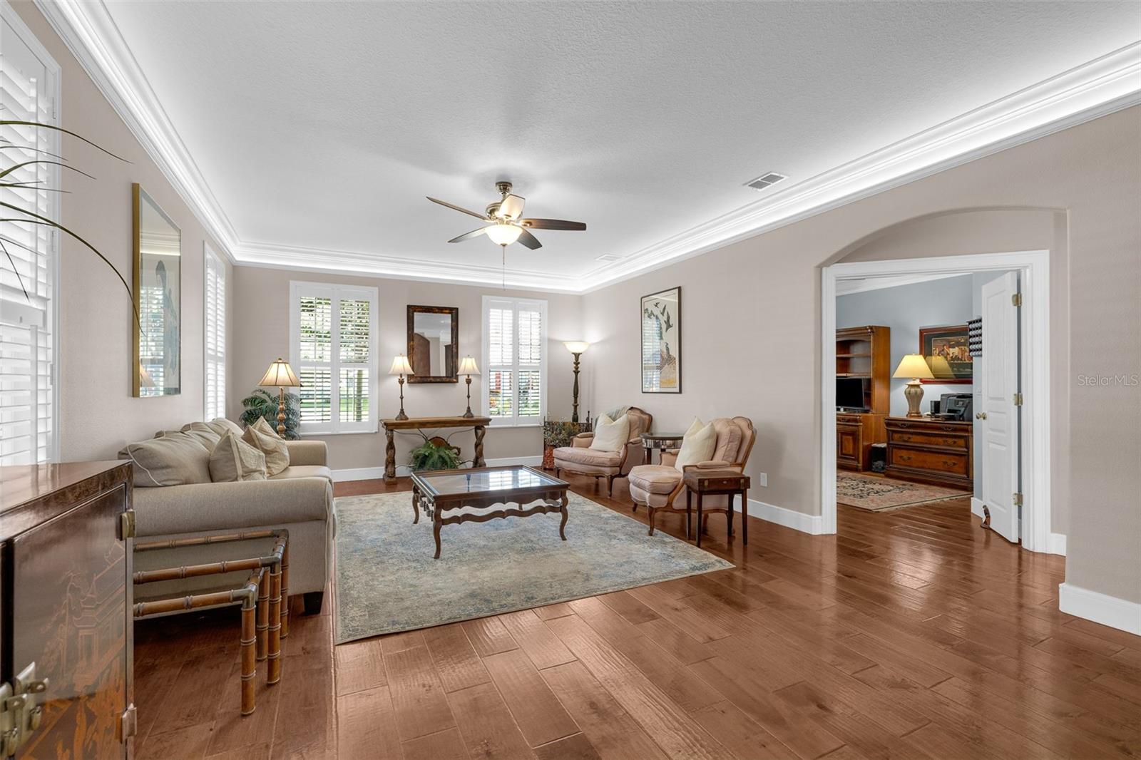 WINTER OAKS - Residential