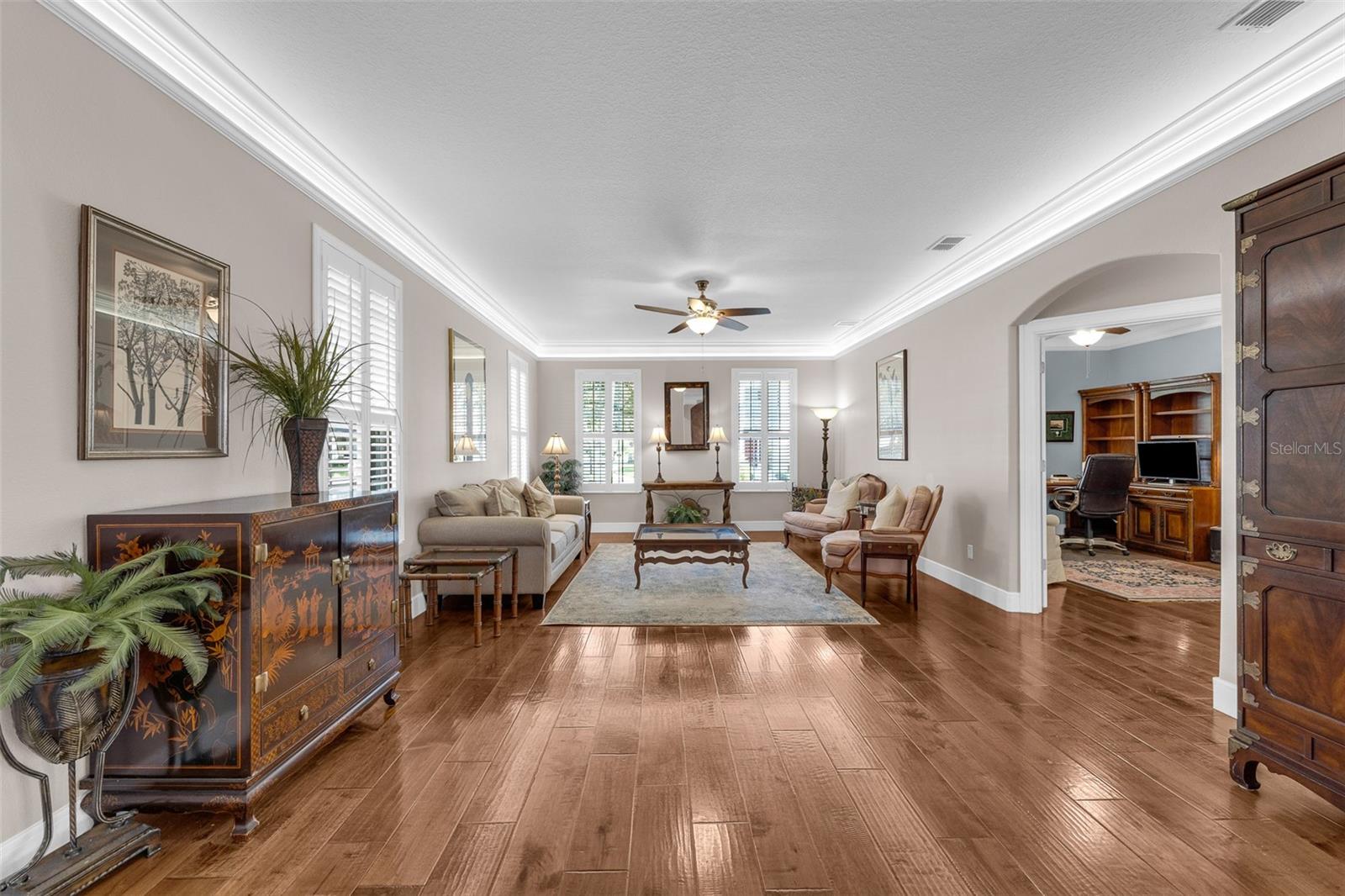 WINTER OAKS - Residential