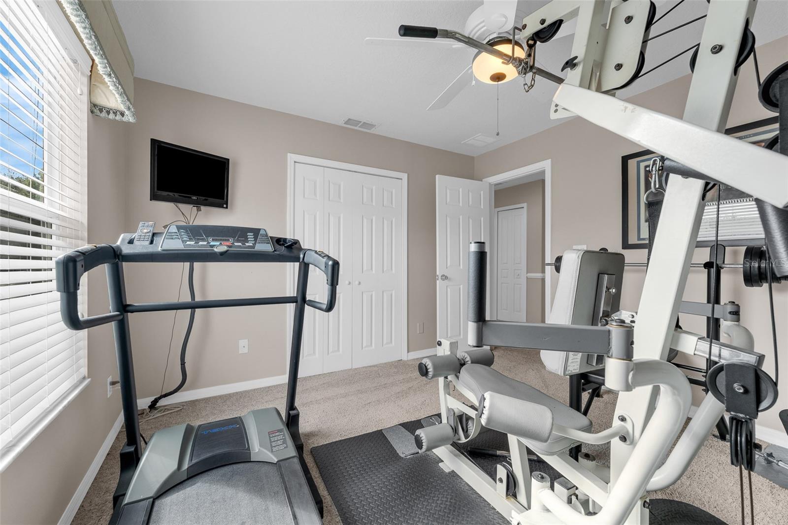 WINTER OAKS - Residential