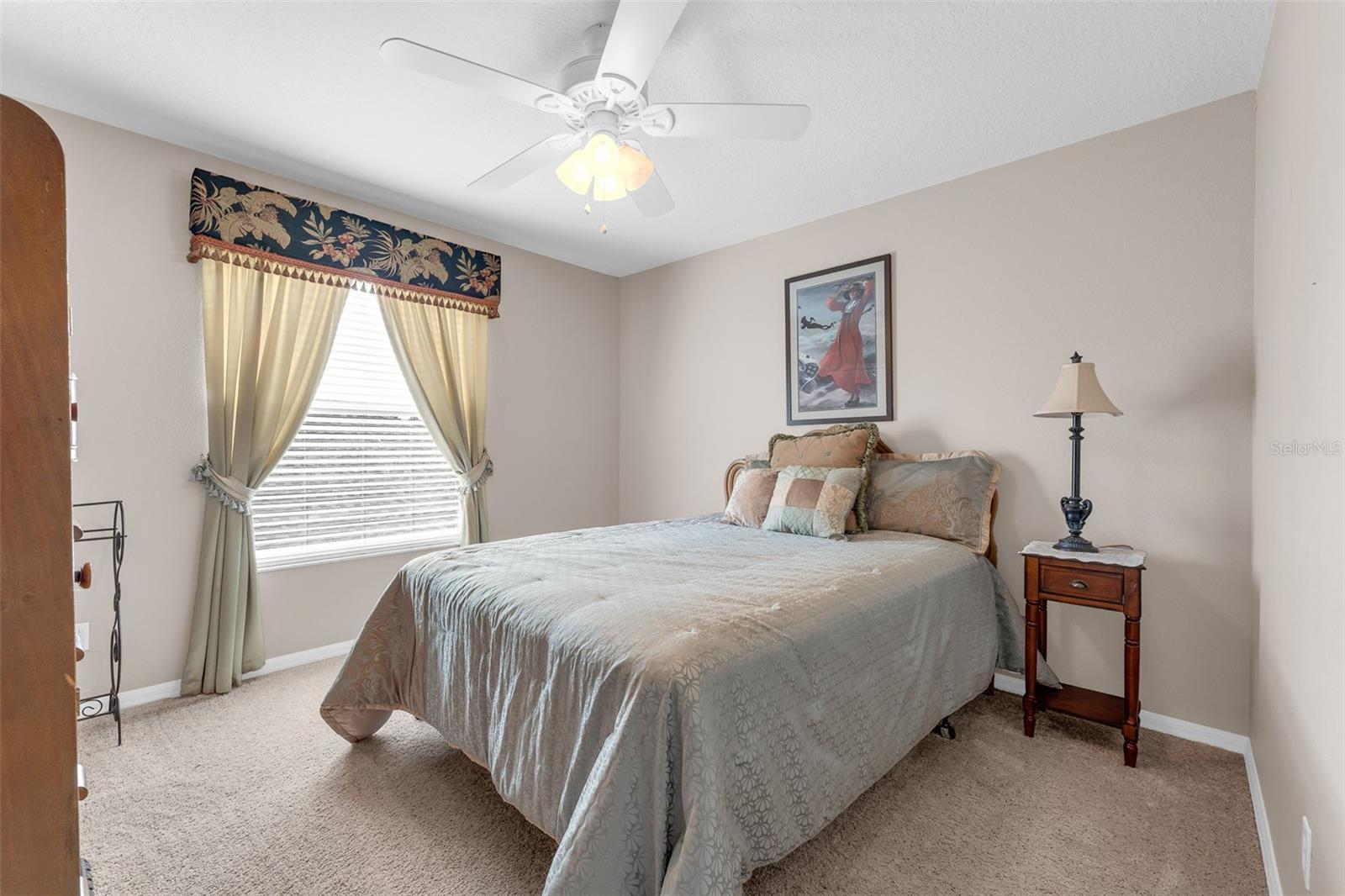 WINTER OAKS - Residential