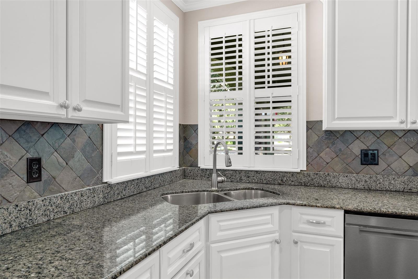 WINTER OAKS - Residential