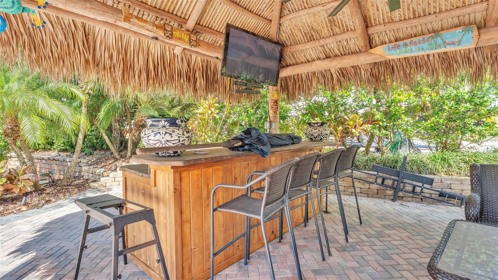 BAY LAKE RESIDENCE - Land