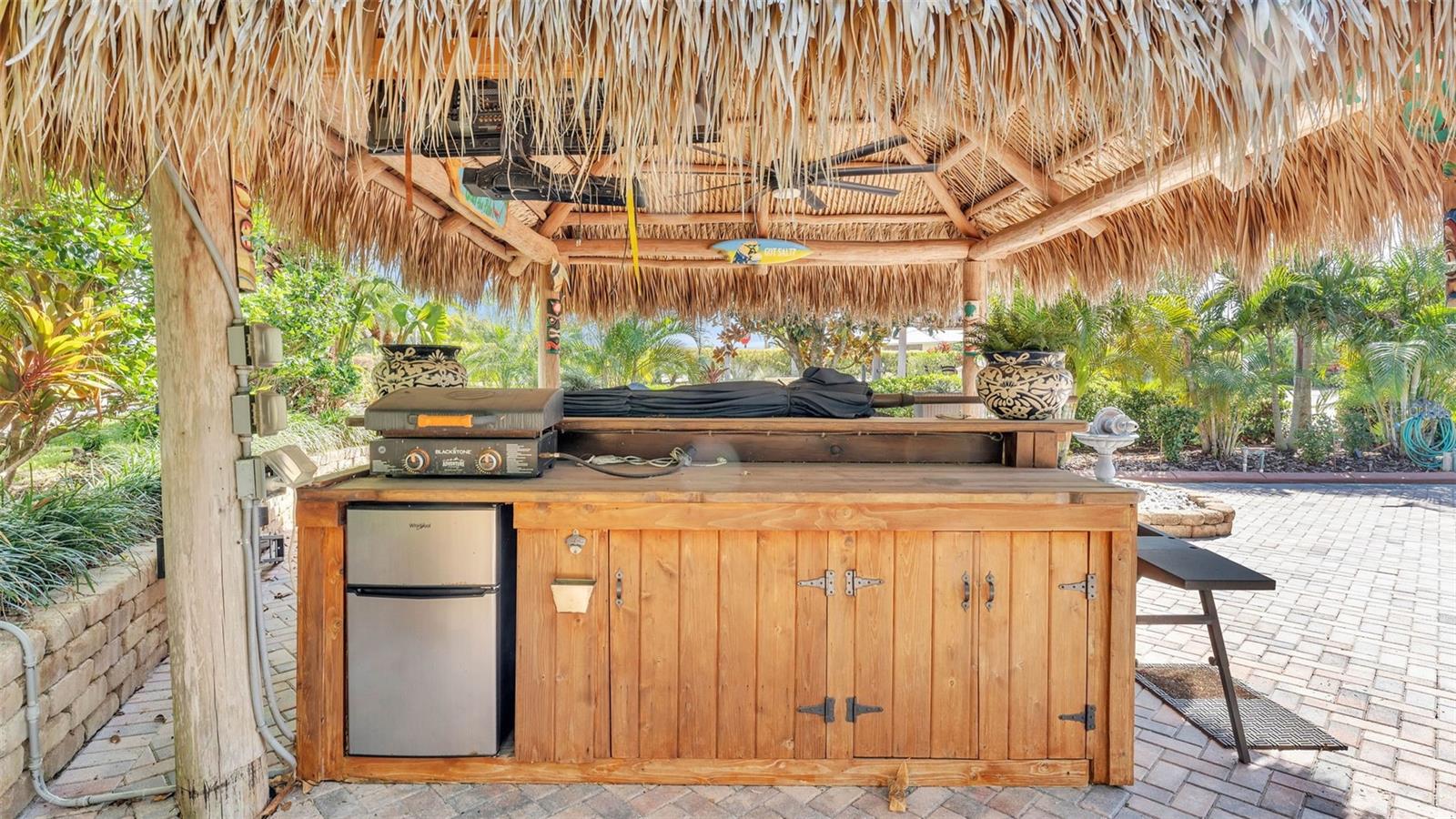 BAY LAKE RESIDENCE - Land