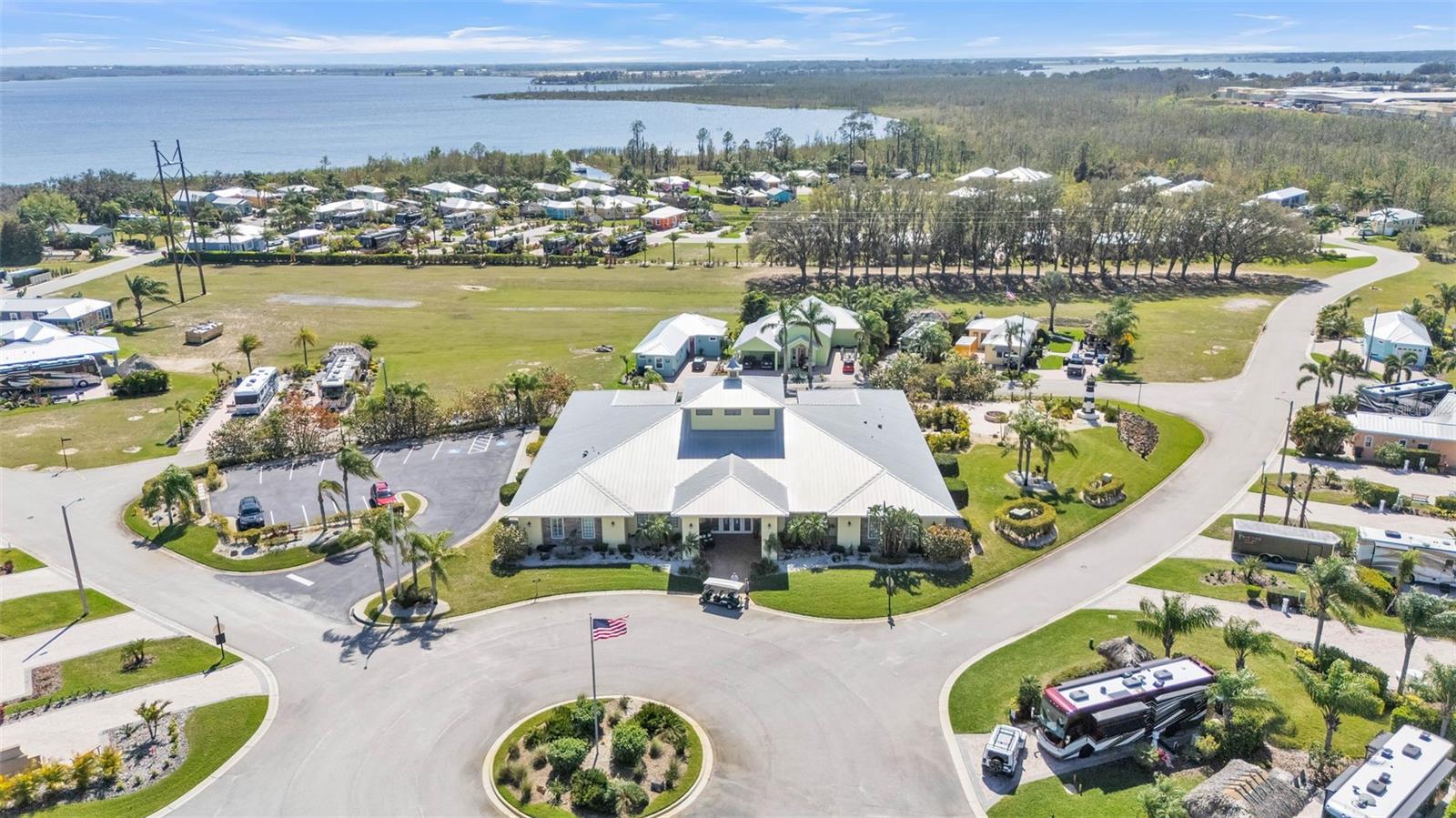 BAY LAKE RESIDENCE - Land