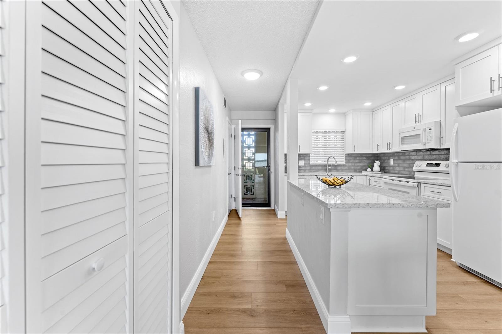 3606 S PENINSULA DRIVE 102
