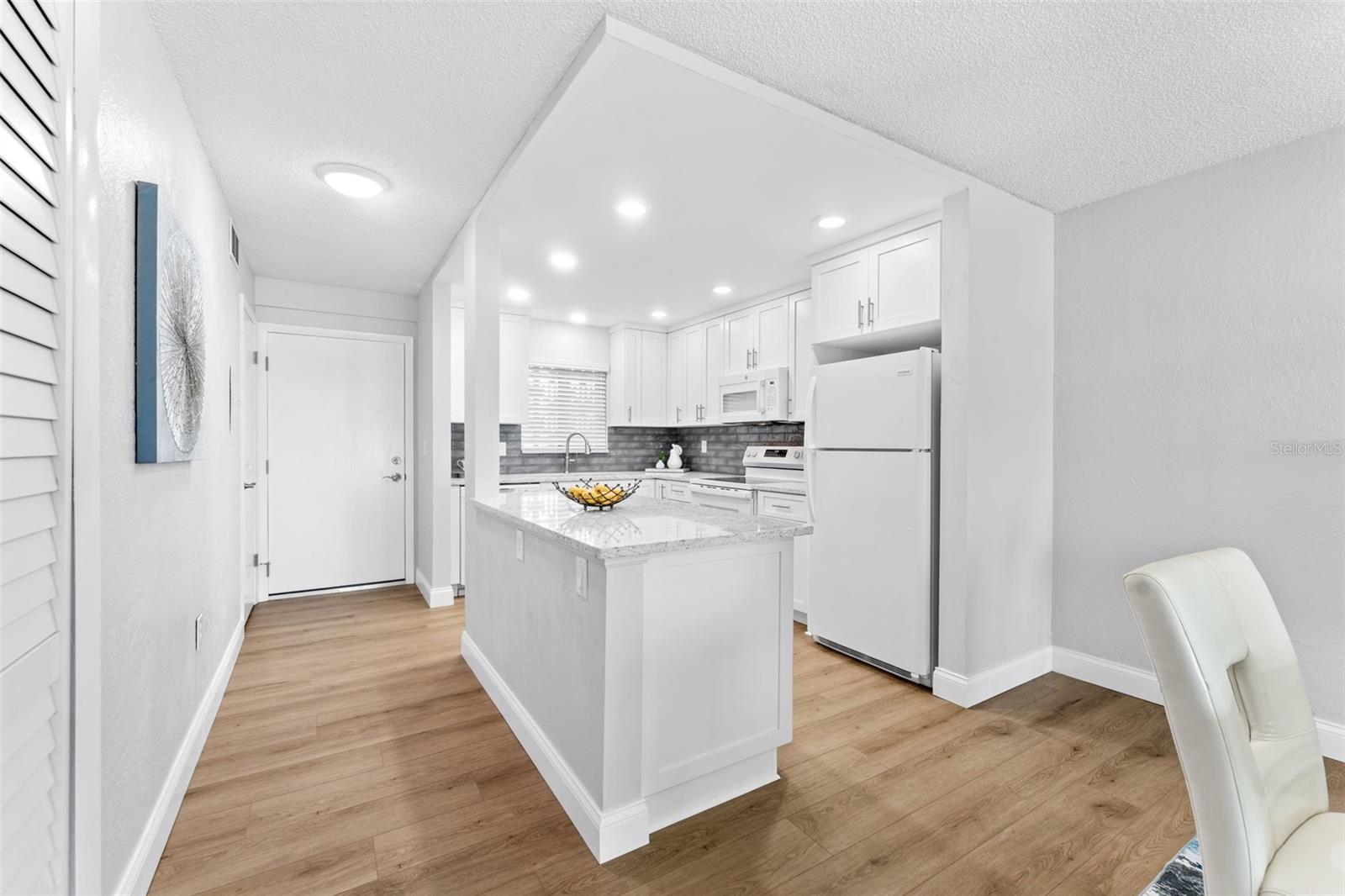 3606 S PENINSULA DRIVE 102