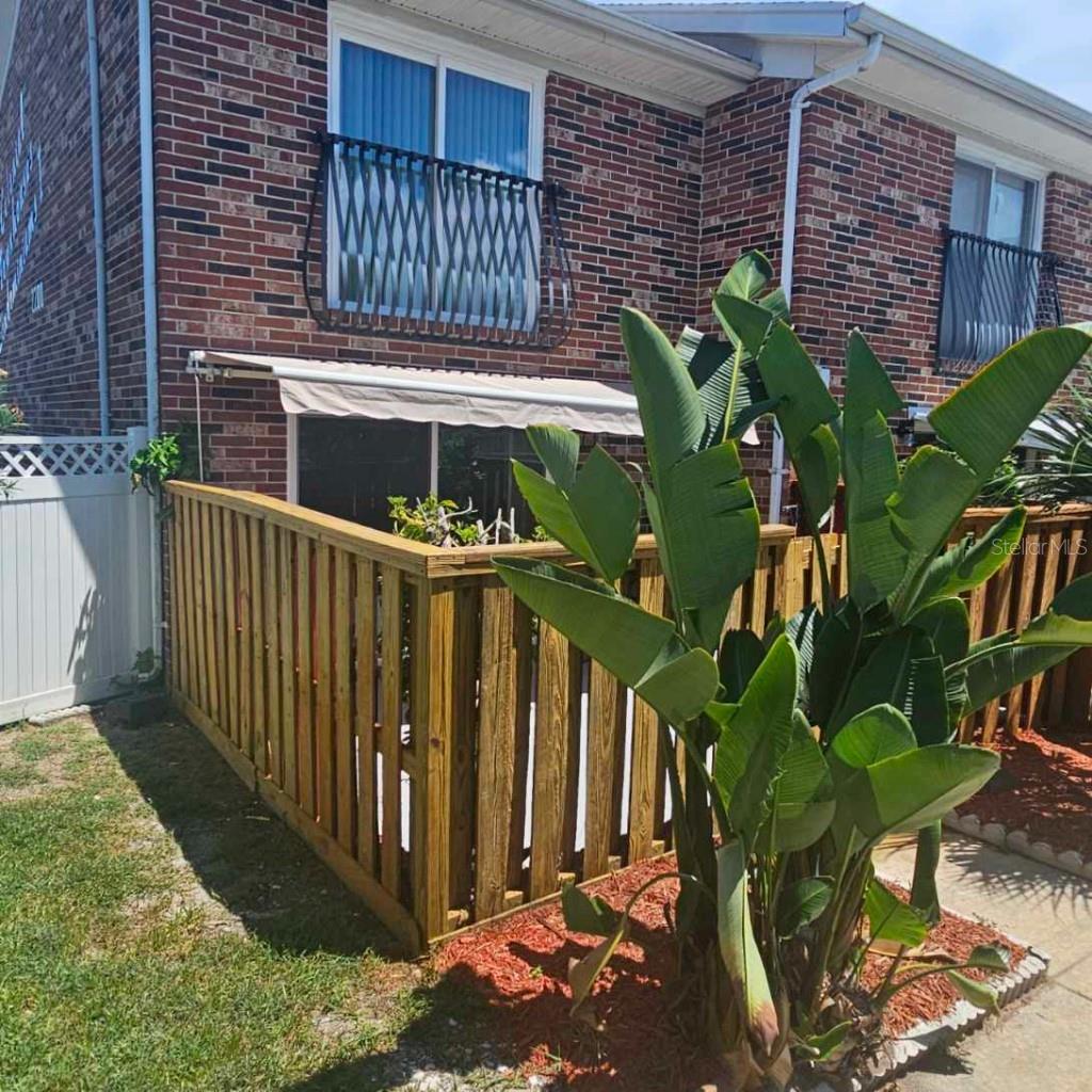 2200 S PALMETTO AVENUE E050