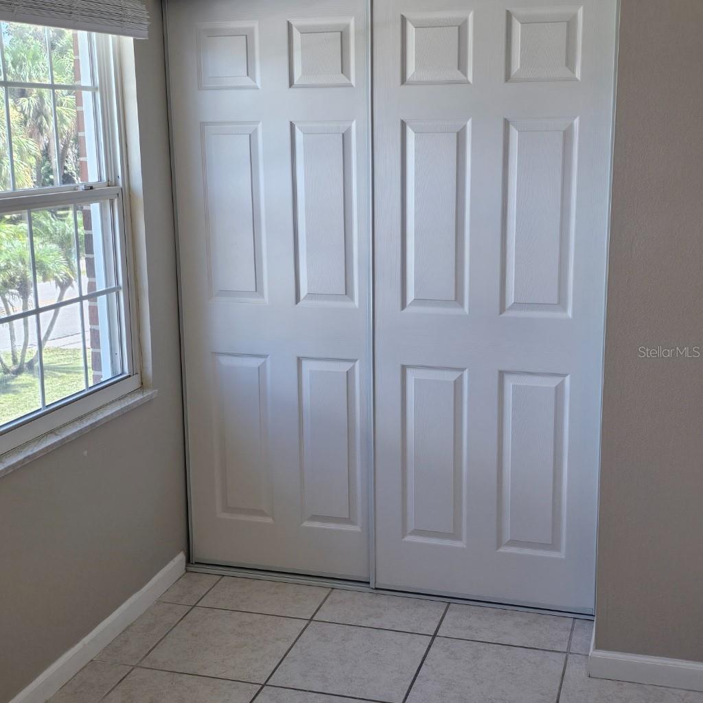 COLONIAL TWNHSE APTS PH I - Residential