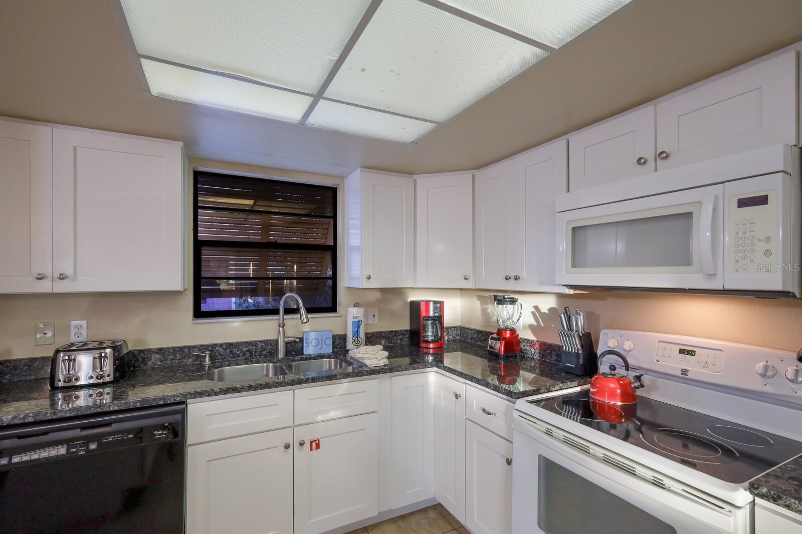 BIMINI BAY COLONY CLUB - Residential