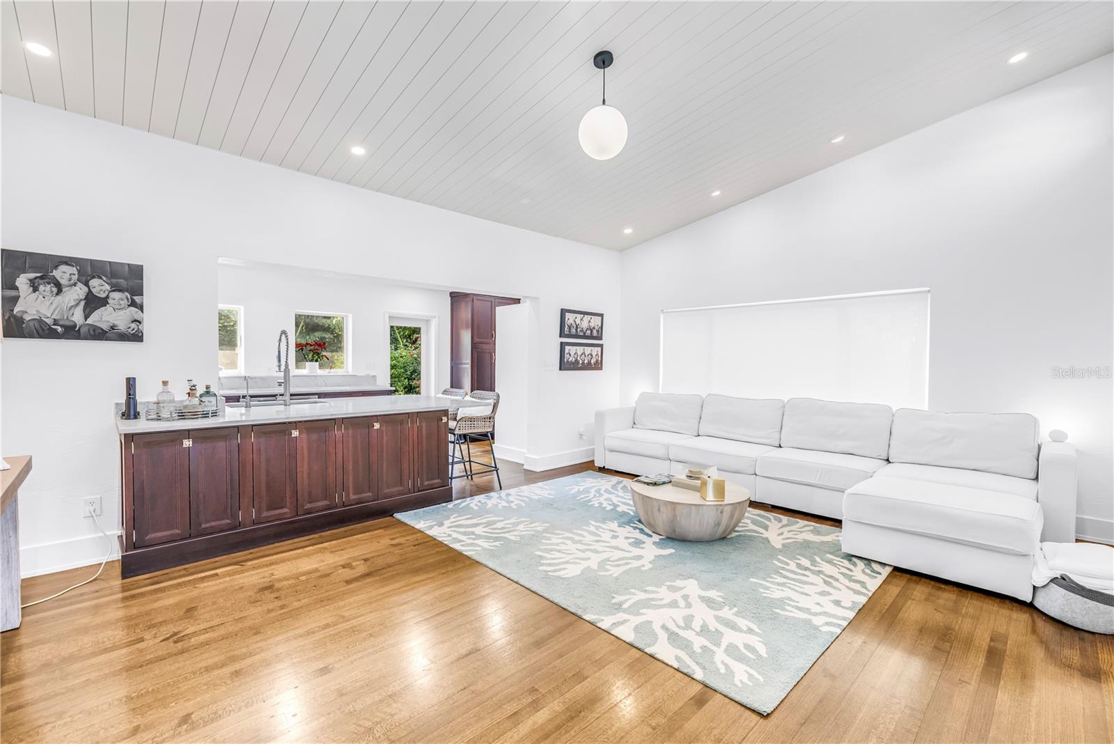 SNELL ISLE BRIGHTWATERS SEC 1 REP - Residential