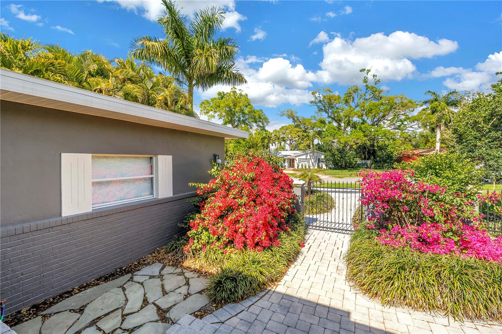 SNELL ISLE BRIGHTWATERS SEC 1 REP - Residential