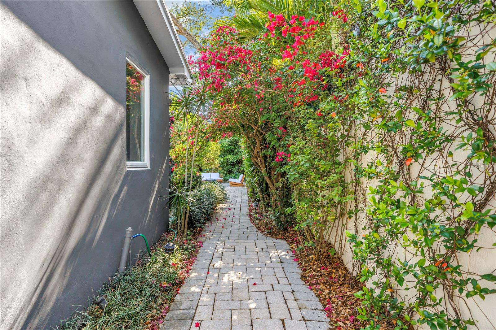 SNELL ISLE BRIGHTWATERS SEC 1 REP - Residential