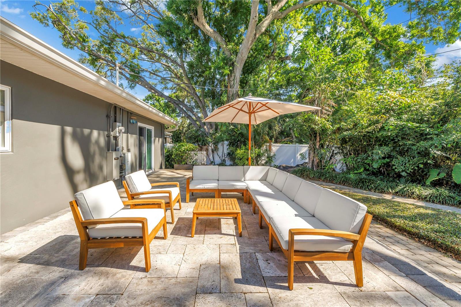 SNELL ISLE BRIGHTWATERS SEC 1 REP - Residential