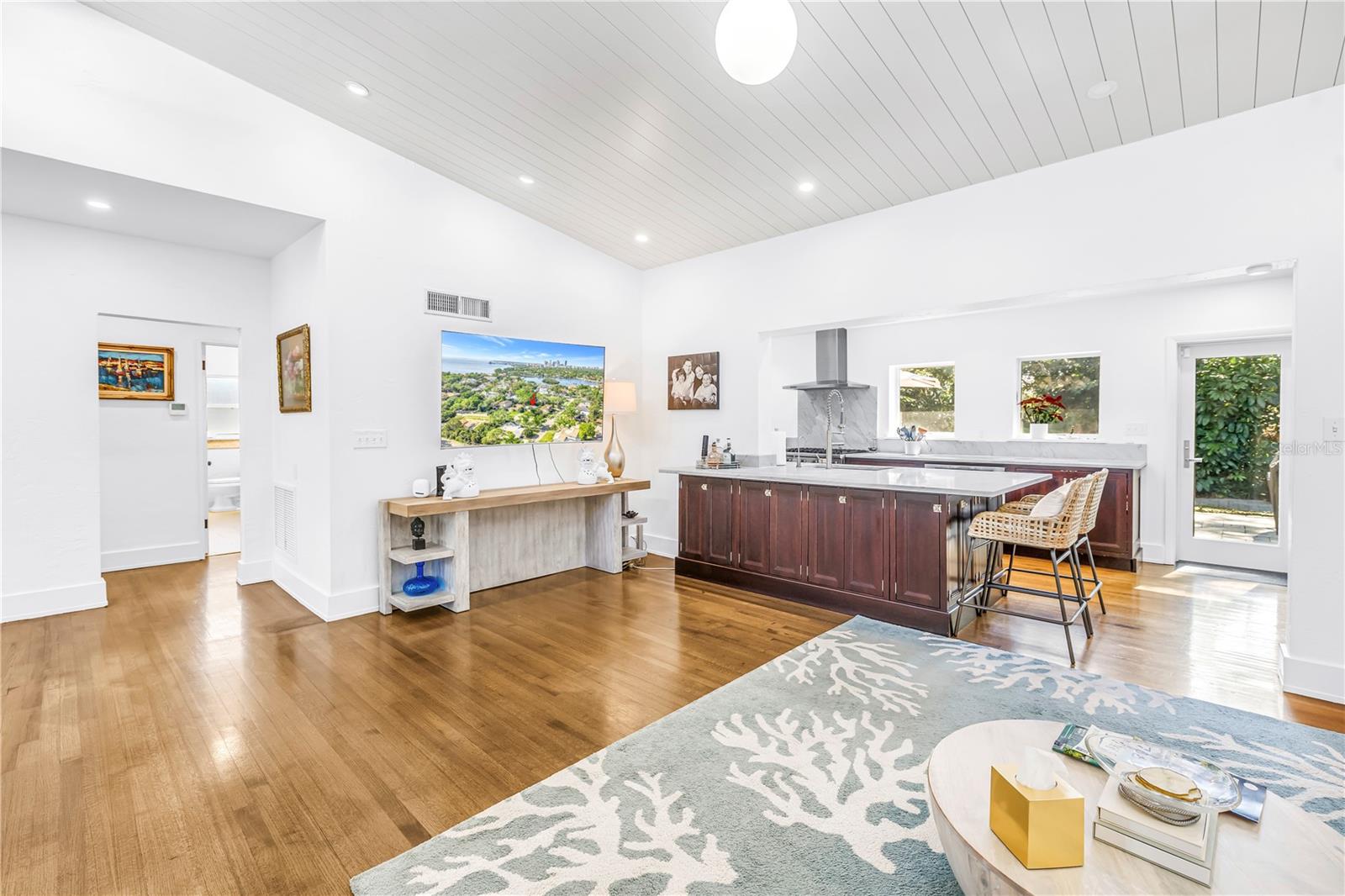 SNELL ISLE BRIGHTWATERS SEC 1 REP - Residential